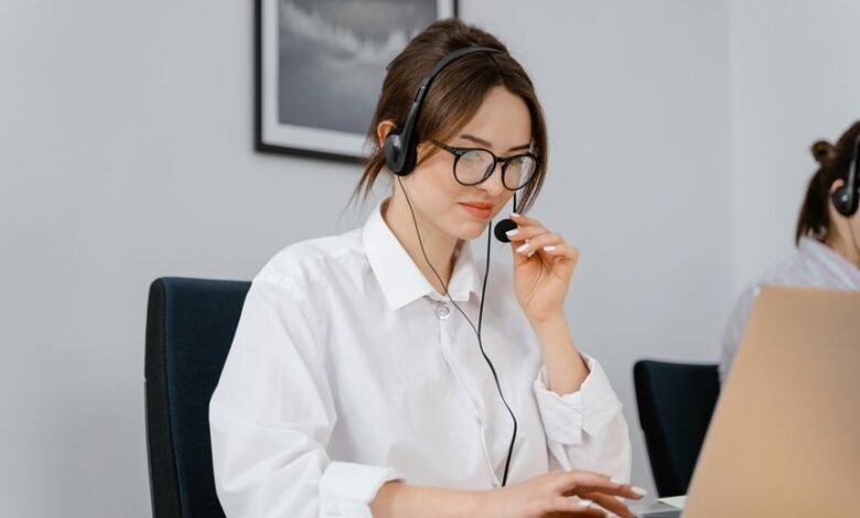 business support hotline number