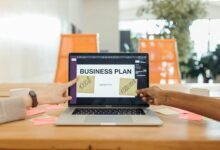 launching profitable online business